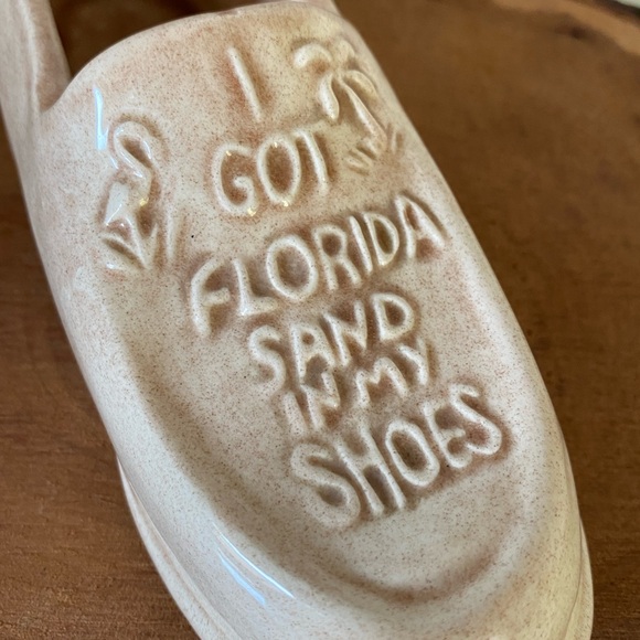Handmade Pottery Shoe “I Got Florida Sand In My Shoes” - Picture 9 of 10